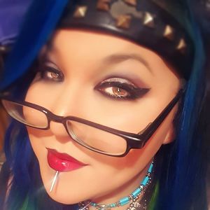 Meet your Posher, Sheena